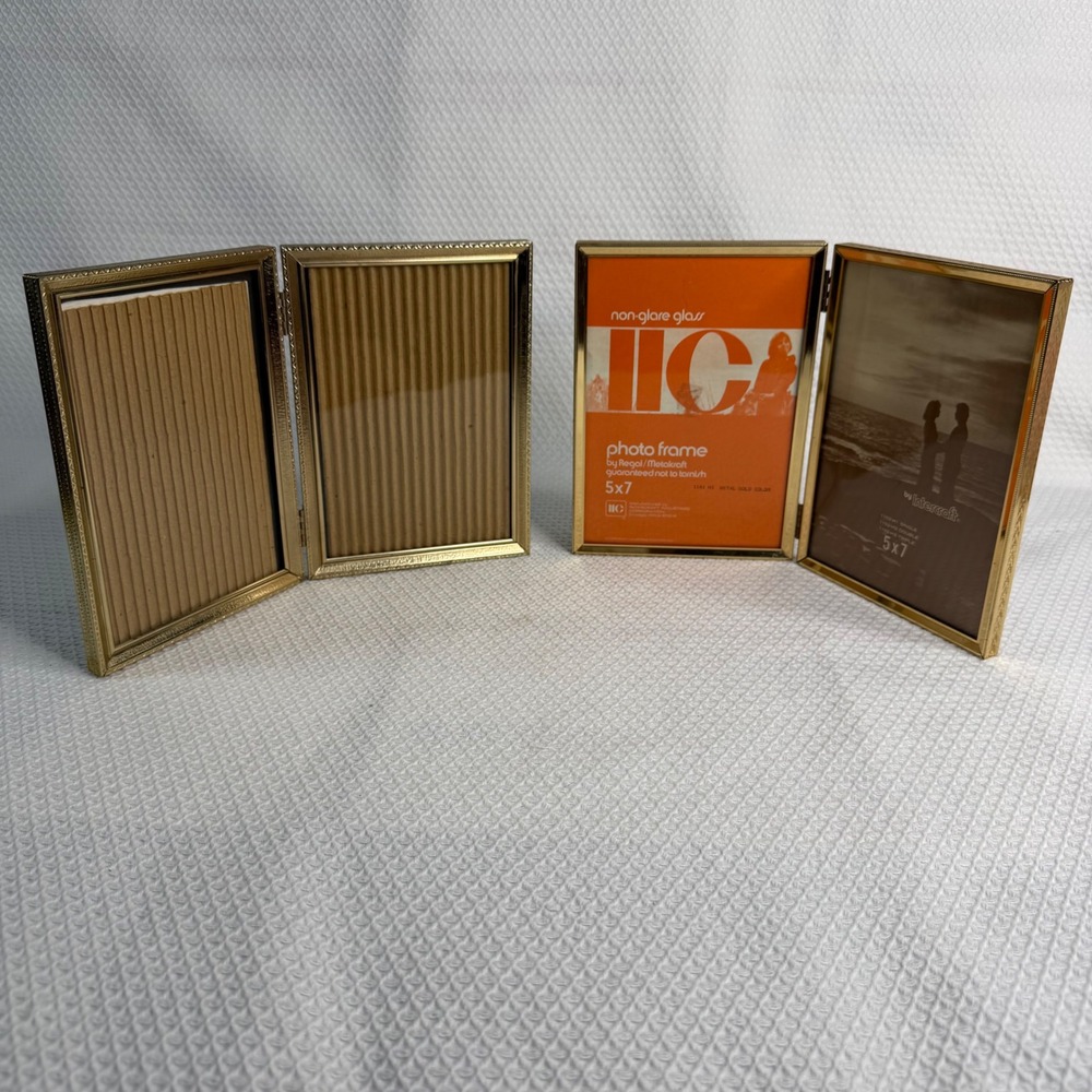 Vintage Intercraft Gold Metal Hinged Double Picture Frames 5x7 Set of 2 Etched